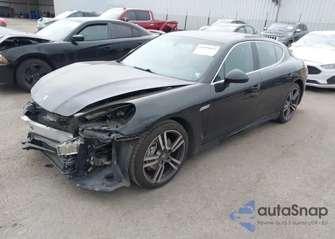 2010 Porsche Panamera 4S/S z USA, uszkodzony, nr VIN WP0AB2A72AL064952